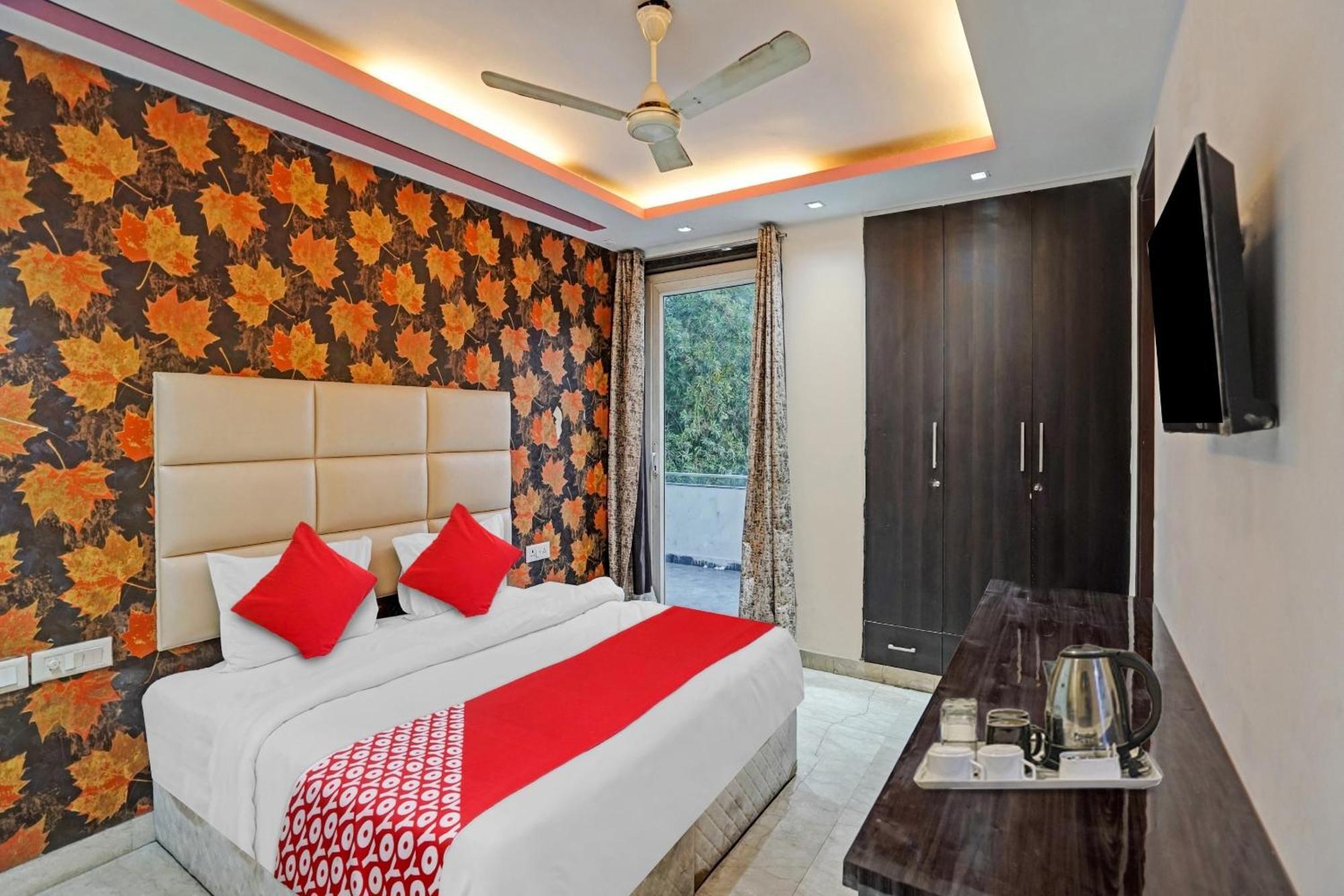 Hotel O South Galaxy New Delhi Exterior photo